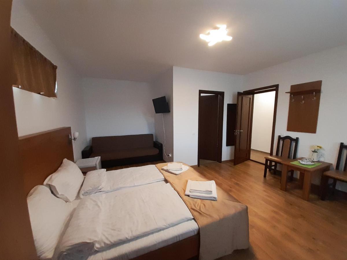 Mirana-Marginimea Sibiului Hotel คริสเตียน ภายนอก รูปภาพ