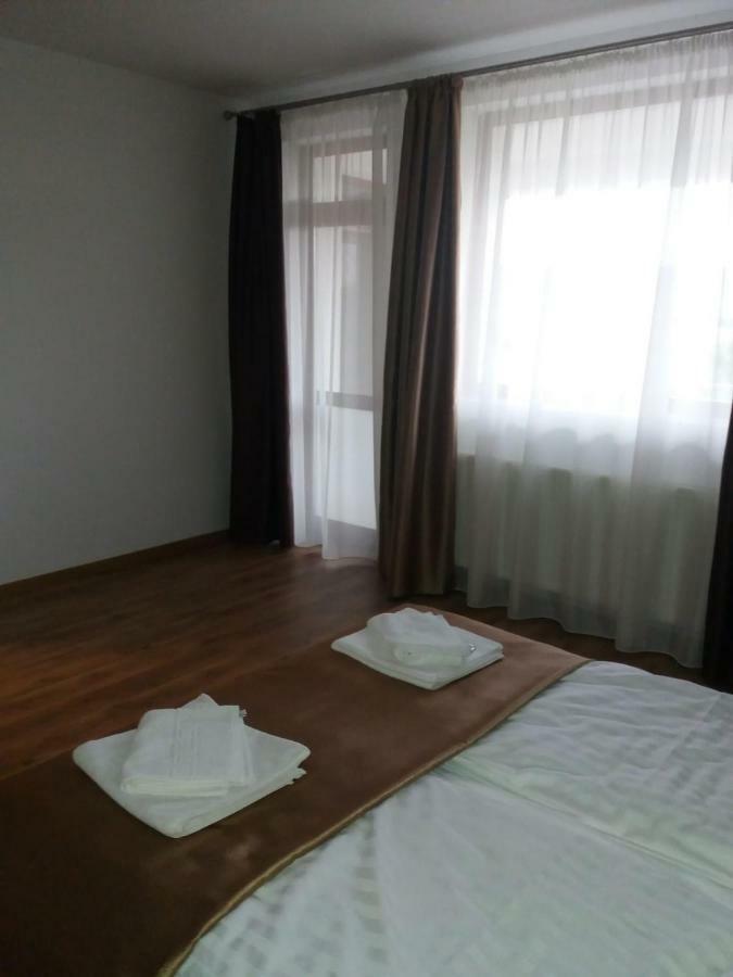 Mirana-Marginimea Sibiului Hotel คริสเตียน ภายนอก รูปภาพ
